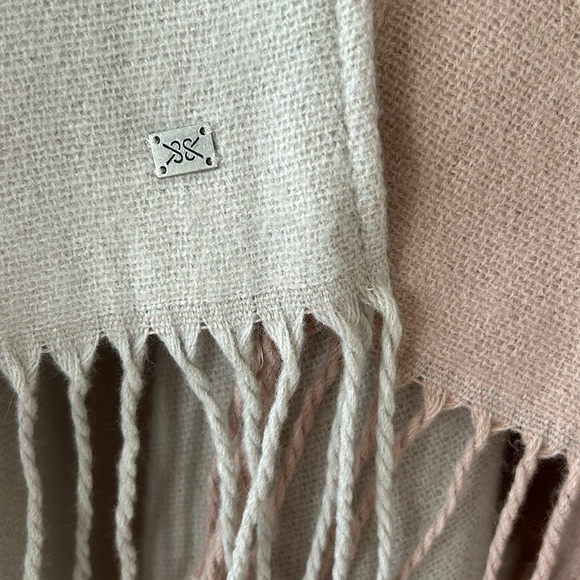 SOIA & KYO Color Block Fringed Wrap Scarfigan Poncho in Pale Pink, Tan & Cream - Picture 5 of 14